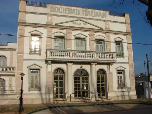 Casa central sociedad italiana